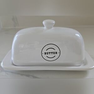 White Ceramic Market Fines Butter Dish‎ Farmhouse Rustic Style